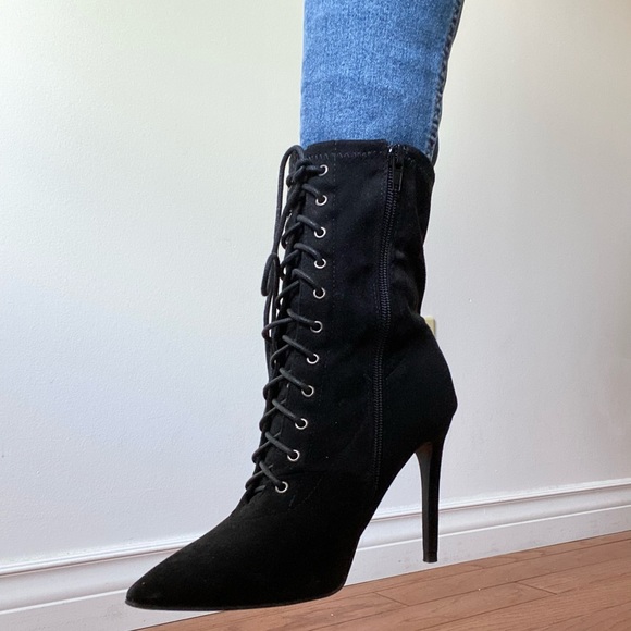 Steve Madden lace up boots - Picture 2 of 7